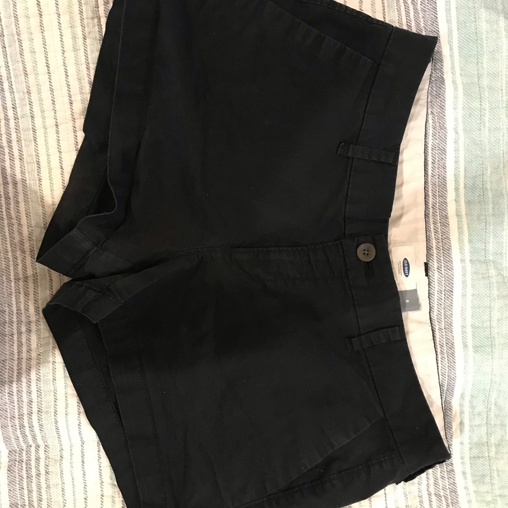 Black Old Navy Cargo Shorts